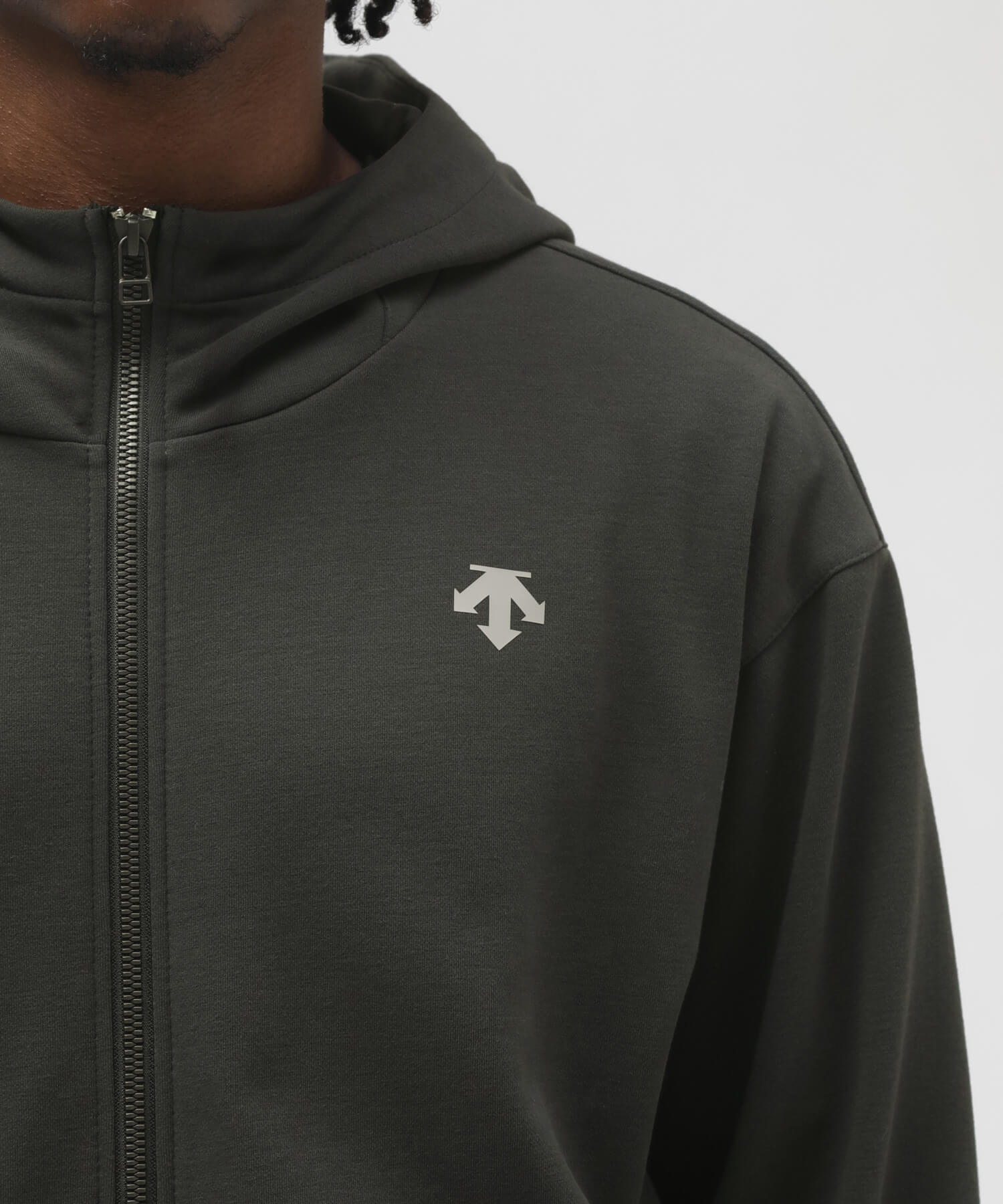 DESCENTE トレーニング 【SPORTS STYLE】スウェットフルジップ